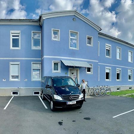 Abdalla Apartments Knittelfeld Exterior photo